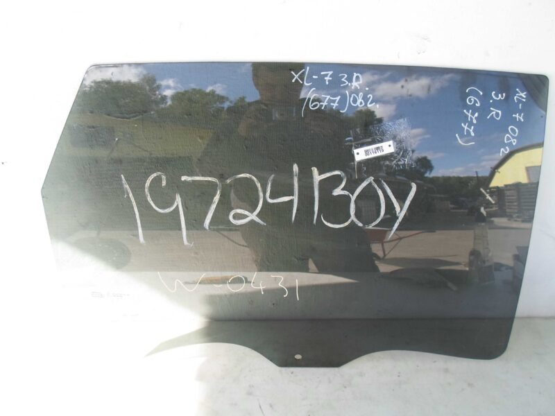 Изображение товара 116119 - 00116119 steklo dveri zadnej pravoj Pontiac Vibe