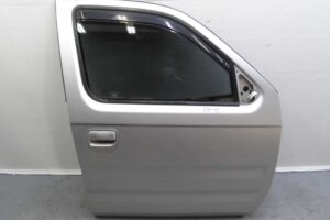 Изображение товара 116530 - 00116530 dver perednyaya pravaya Renault Logan