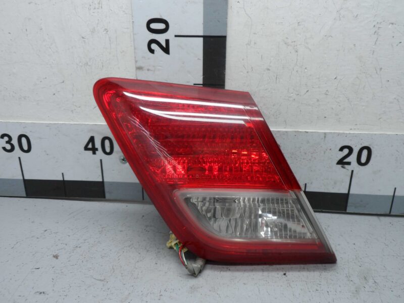 Изображение товара 116634 - 00116634 fonar kryshki levyj Subaru Tribeca