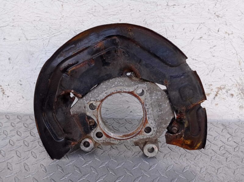 Изображение товара 116719 - 00116719 kulak povorotnyj levyj Skoda Yeti