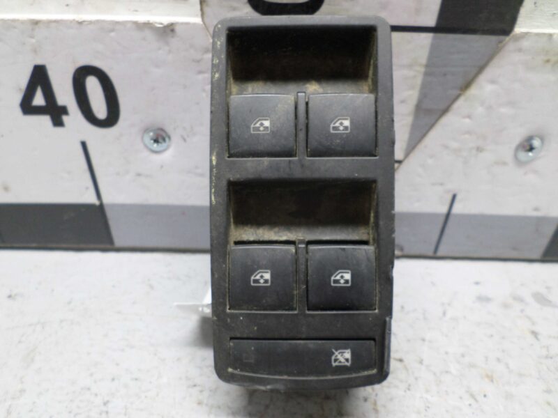 Изображение товара 116777 - 00116777 knopka steklopodemnika