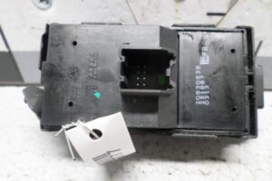 Изображение товара 116777 - 00116777 knopka steklopodemnika 1