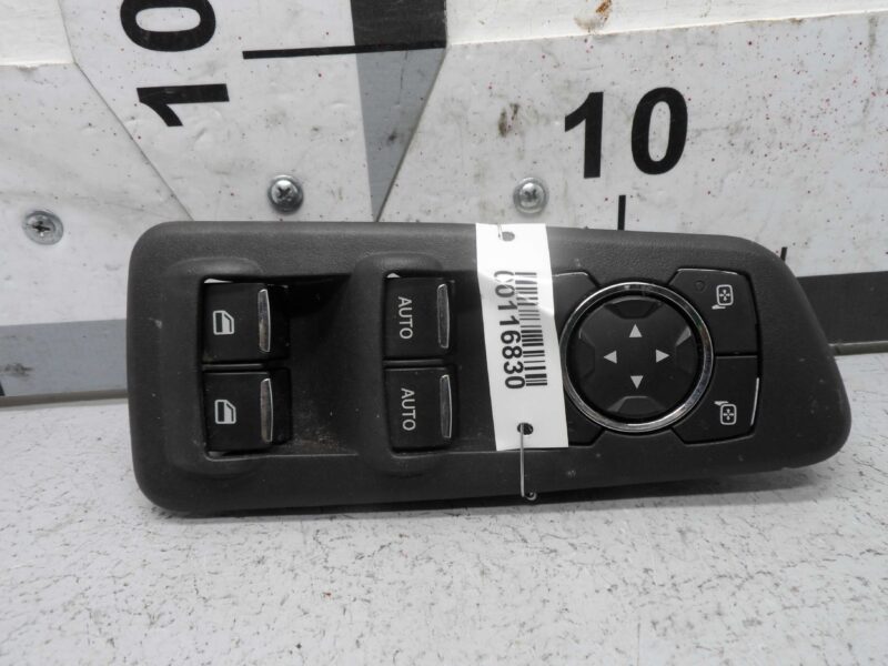 Изображение товара 116830 - 00116830 knopka steklopodemnika Skoda Yeti