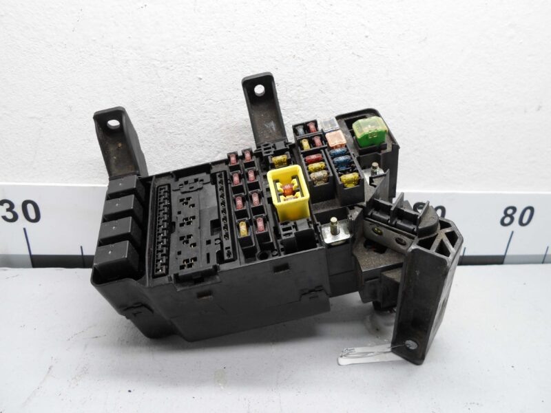 Изображение товара 116979 - 00116979 blok predokhranitelej Isuzu Rodeo