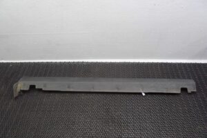 Изображение товара 117062 - 00117062 porog plastikovyj pravyj Audi TT