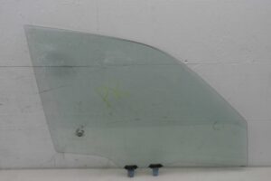 Изображение товара 117103 - 00117103 steklo dveri perednej pravoj 