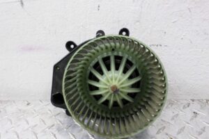 Изображение товара 117133 - 00117133 ventilyator otopitelya (motorchik pechki) Volkswagen Up