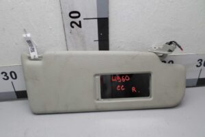 Изображение товара 117139 - 00117139 kozyrek solntsezaschitnyj Volkswagen Lupo