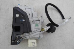 Изображение товара 117227 - 00117227 zamok dveri zadnej levoj 3