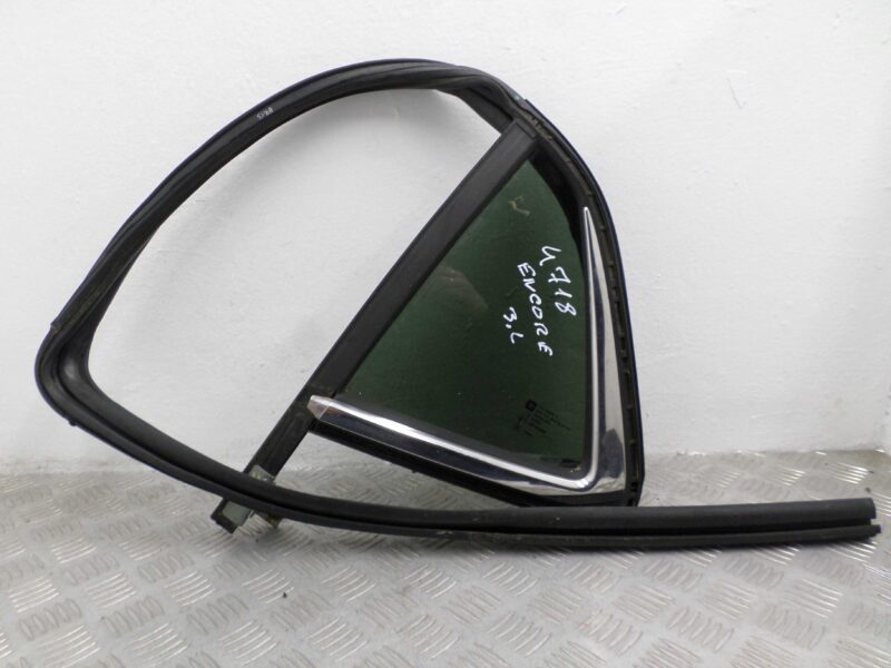 Изображение товара 117230 - 00117230 steklo dveri zadnej levoj