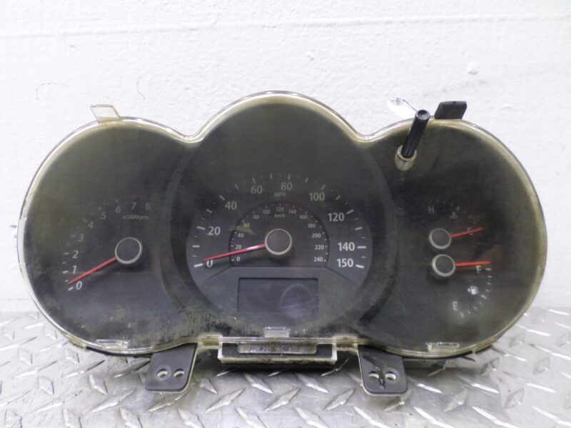 Изображение товара 117266 - 00117266 schitok priborov Audi TT