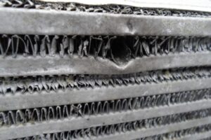 Изображение товара 117277 - 00117277 radiator interkulera Nissan Primera 7