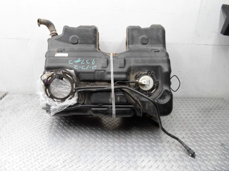 Изображение товара 117381 - 00117381 bak toplivnyj Pontiac Vibe