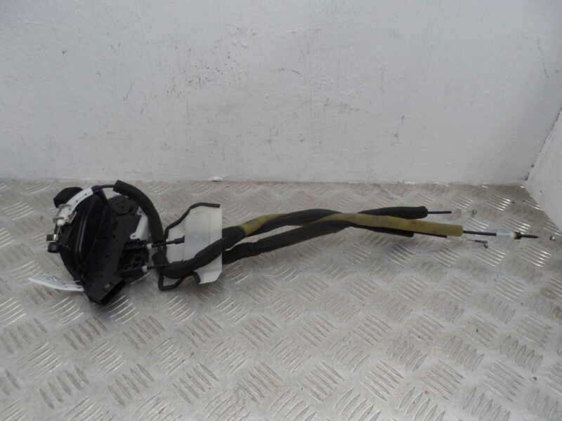 Изображение товара 117510 - 00117510 zamok dveri perednej pravoj