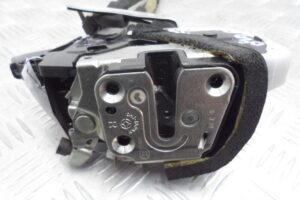 Изображение товара 117510 - 00117510 zamok dveri perednej pravoj 1