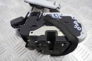 Изображение товара 117510 - 00117510 zamok dveri perednej pravoj 2