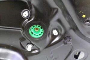 Изображение товара 117747 - 00117747 steklopodemnik zadnij pravyj Volvo S40 3