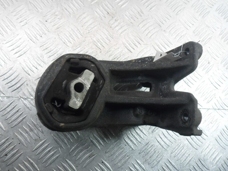 Изображение товара 117910 - 00117910 podushka krepleniya dvigatelya