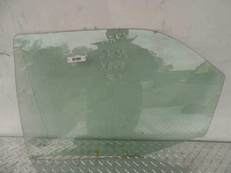 Изображение товара 117971 - 00117971 steklo dveri zadnej levoj