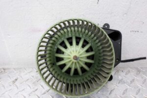 Изображение товара 117996 - 00117996 ventilyator otopitelya (motorchik pechki) Volkswagen Fox