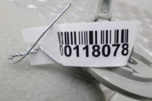 Изображение товара 118078 - 00118078 kozyrek solntsezaschitnyj Mercedes CL 2