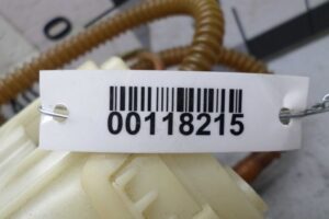 Изображение товара 118215 - 00118215 nasos toplivnyj Toyota Carina E 1