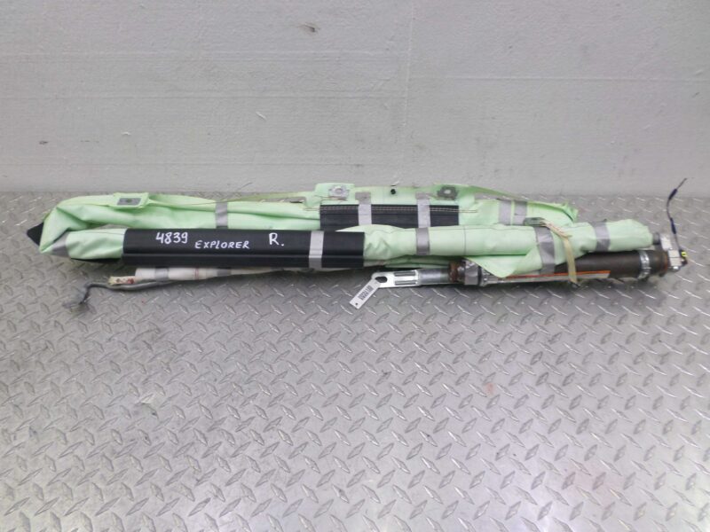 Изображение товара 118480 - 00118480 podushka bezopasnosti potolochnaya pravaya Skoda Yeti