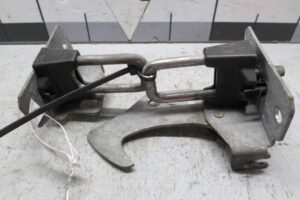 Изображение товара 118511 - 00118511 zamok kapota 2