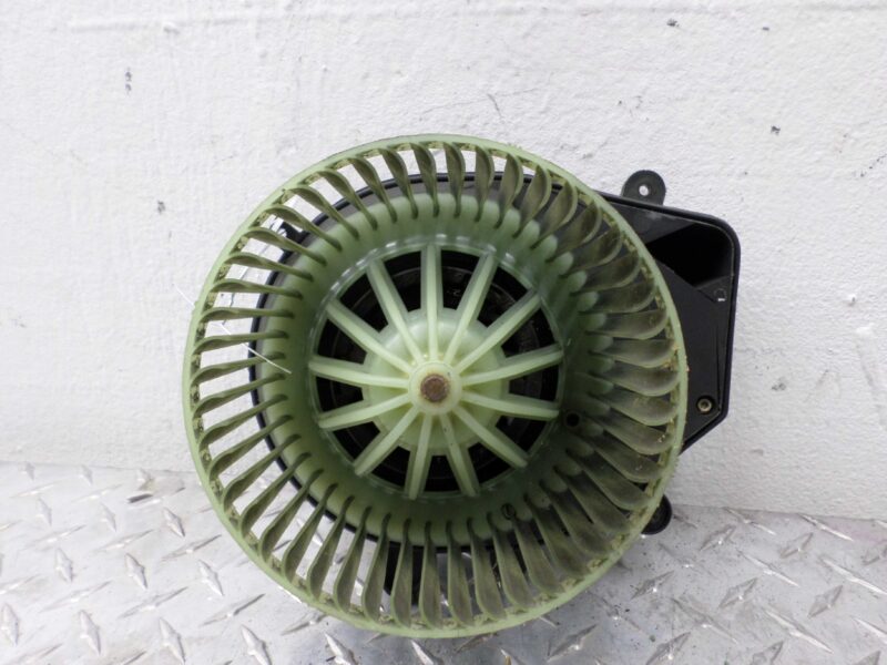 Изображение товара 118513 - 00118513 ventilyator otopitelya (motorchik pechki) Volkswagen Up