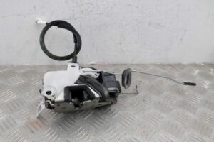 Изображение товара 118629 - 00118629 zamok dveri perednej pravoj 1