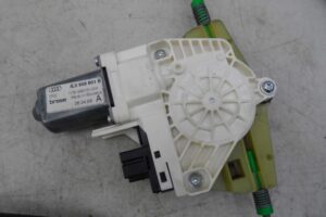 Изображение товара 118700 - 00118700 steklopodemnik zadnij levyj 1