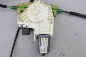 Изображение товара 118754 - 00118754 steklopodemnik perednij pravyj 2
