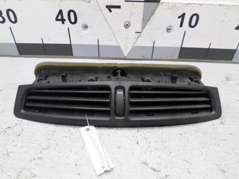 Изображение товара 118763 - 00118763 deflektor obduva salona