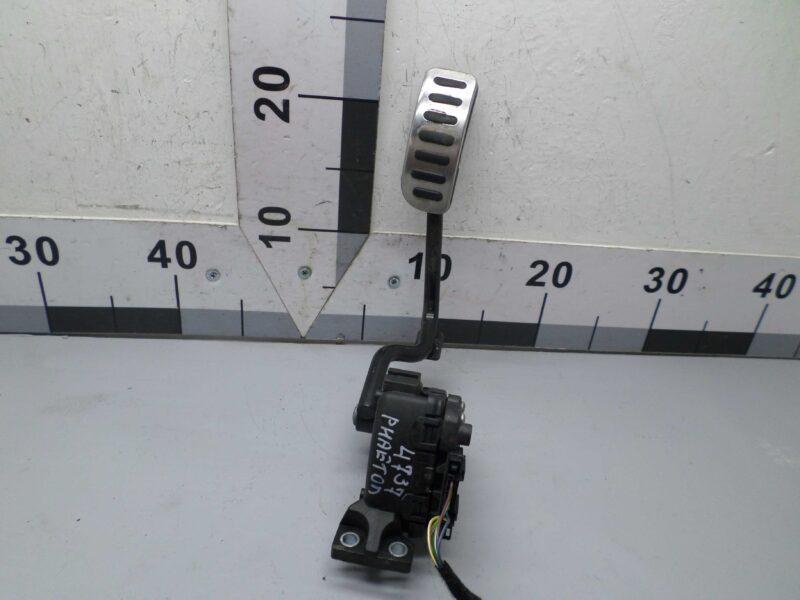 Изображение товара 118780 - 00118780 pedal gaza Toyota Carina E