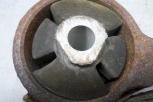 Изображение товара 118939 - 00118939 podushka krepleniya dvigatelya 1