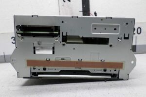 Изображение товара 119106 - 00119106 magnitola Toyota Hiace 2