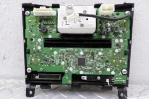 Изображение товара 119116 - 00119116 panel upravleniya magnitoloj Peugeot 4007 1