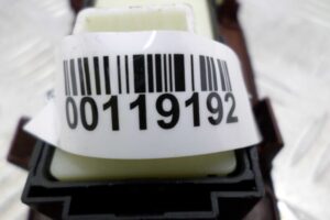 Изображение товара 119192 - 00119192 knopka steklopodemnika Chevrolet Blazer 2