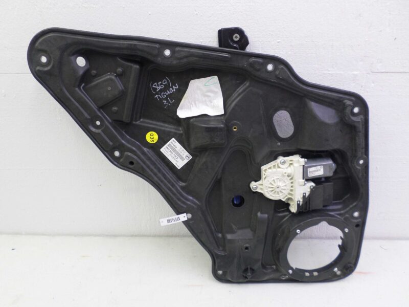 Изображение товара 119264 - 00119264 steklopodemnik zadnij levyj