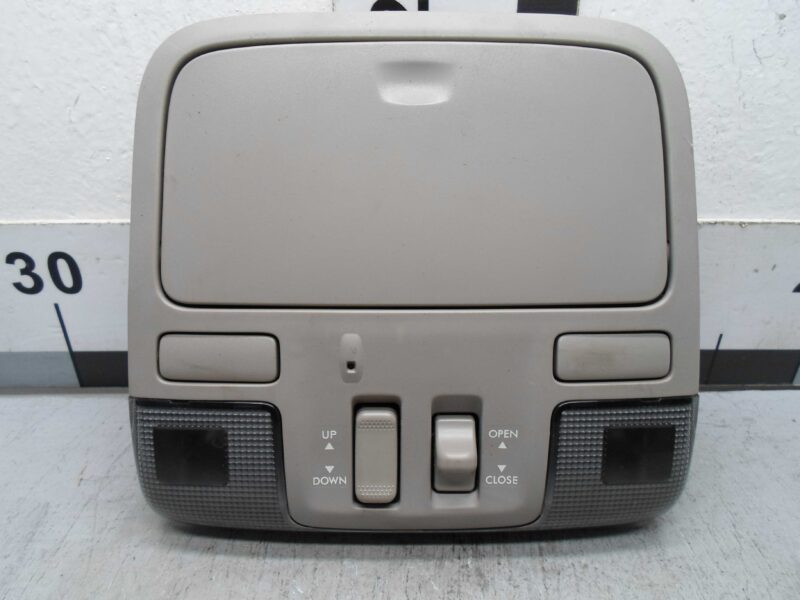 Изображение товара 119299 - 00119299 plafon Peugeot 306