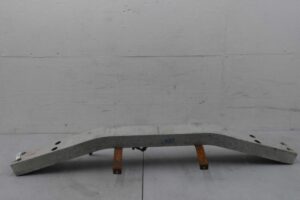Изображение товара 119515 - 00119515 usilitel bampera perednij Toyota Hiace 1