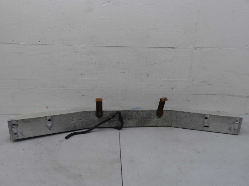 Изображение товара 119515 - 00119515 usilitel bampera perednij Toyota Hiace