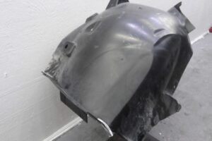 Изображение товара 119579 - 00119579 podkrylok perednij levyj Ford Mondeo 1