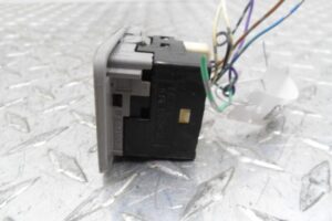 Изображение товара 119653 - 00119653 dzhojstik regulirovki zerkal Subaru Tribeca 1