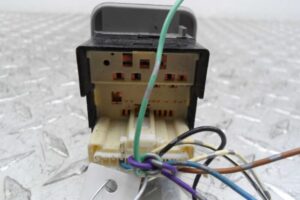 Изображение товара 119653 - 00119653 dzhojstik regulirovki zerkal Subaru Tribeca 3