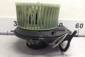 Изображение товара 119789 - 00119789 ventilyator otopitelya (motorchik pechki) Volkswagen Up