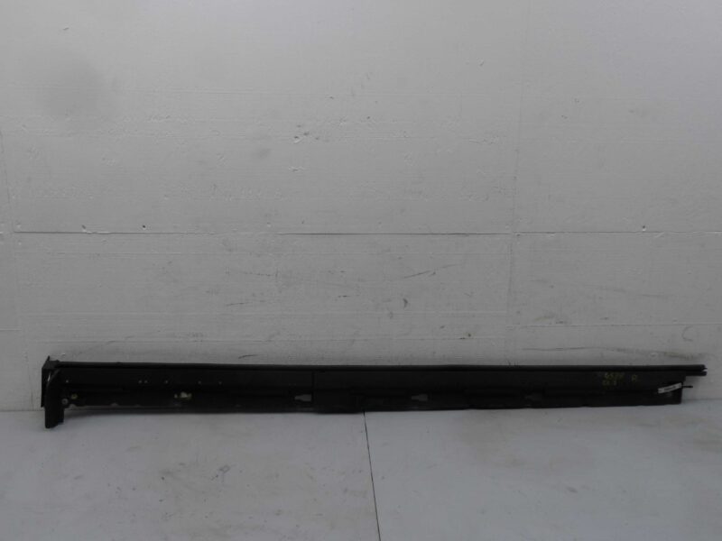 Изображение товара 119848 - 00119848 porog plastikovyj pravyj Citroen Berlingo