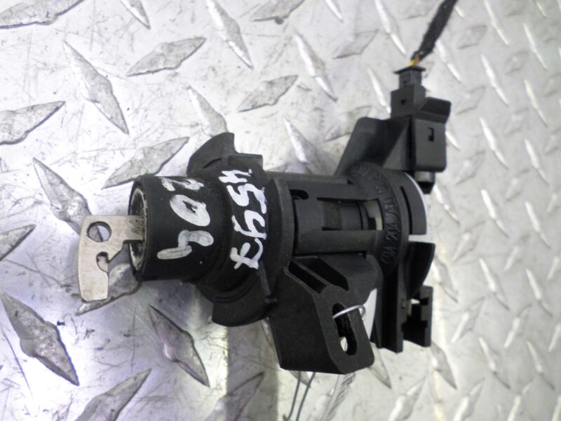 Изображение товара 119851 - 00119851 zamok bagazhnika Honda Ridgeline