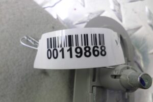 Изображение товара 119868 - 00119868 kozyrek solntsezaschitnyj Mercedes CL 1