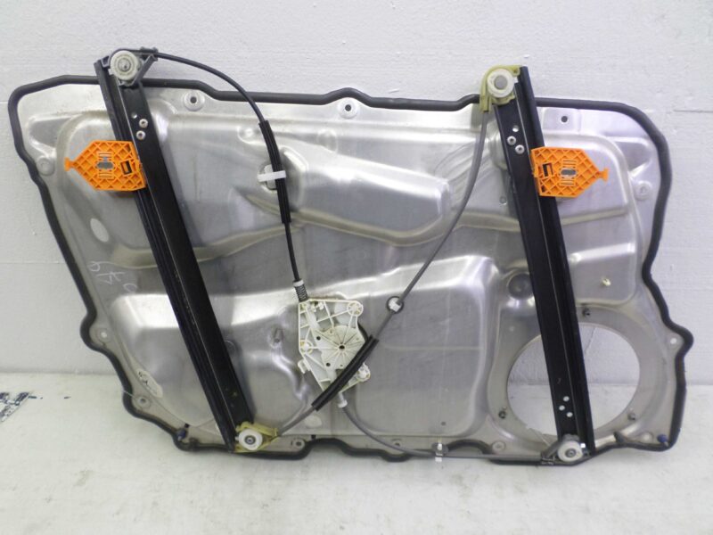 Изображение товара 119977 - 00119977 steklopodemnik perednij pravyj